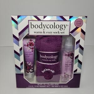 Bodycology Dark Cherry Orchid Warm & Cozy Sock Set - Body Cream Fragrance Mist
